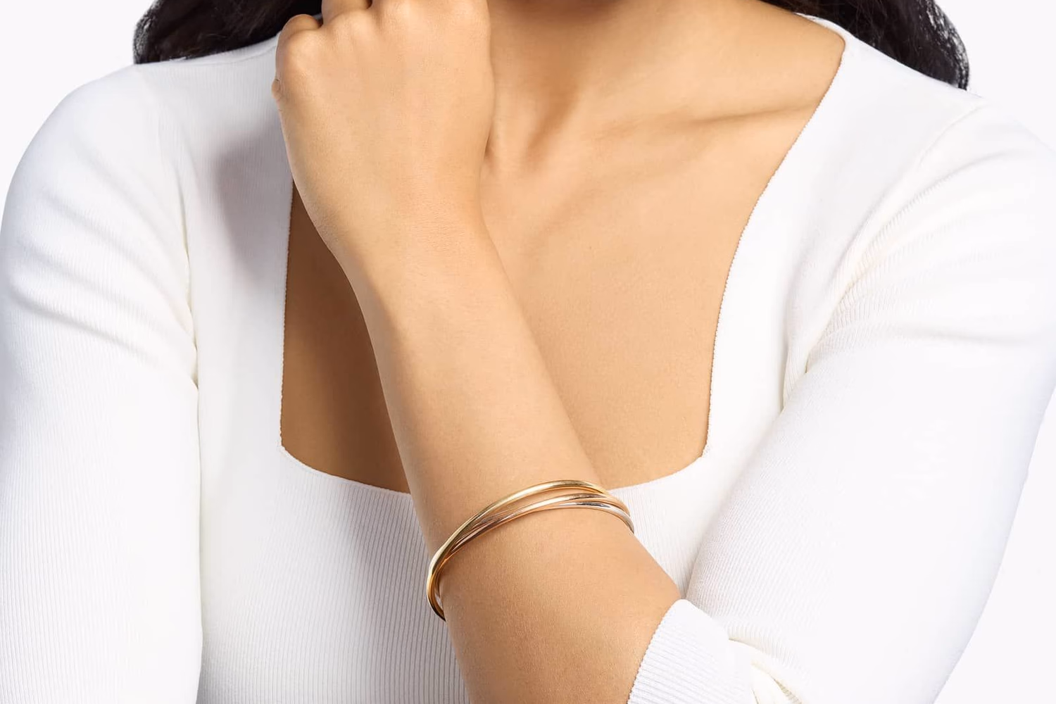 Rose gold bangle bracelet lifestyle photo, Blue Nile James Allen collection